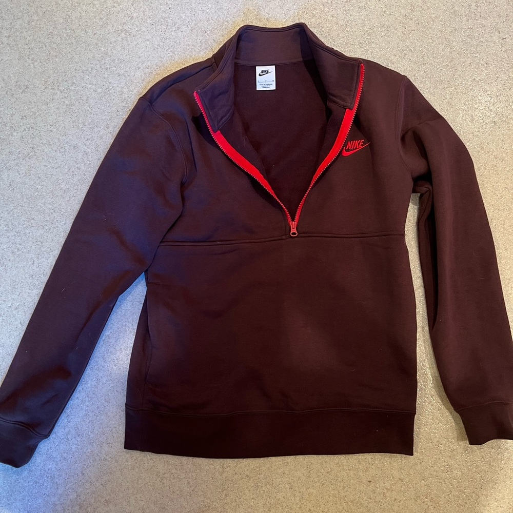 Nike half zip!!